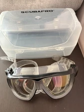 SCUBAPRO Avalon Scuba Diving Mask With Hard Case Microframe Blue/Crystal