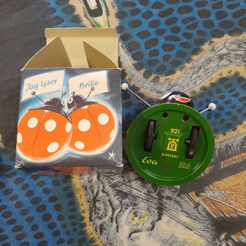 Juguete de fricción vintage Eva 921 Sparking Ladybug con caja Alemania 1237 - Imagen 3 de 3
