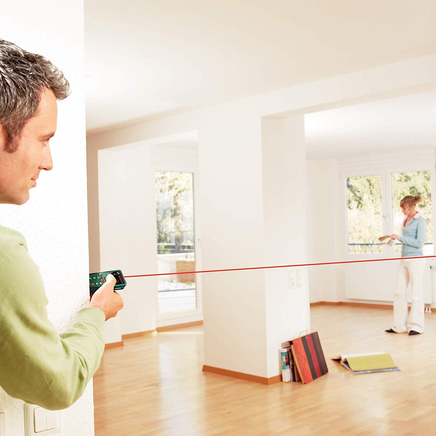 Bosch Digital Laser Distance Measurer 25m with Case & Batteries PLR 25