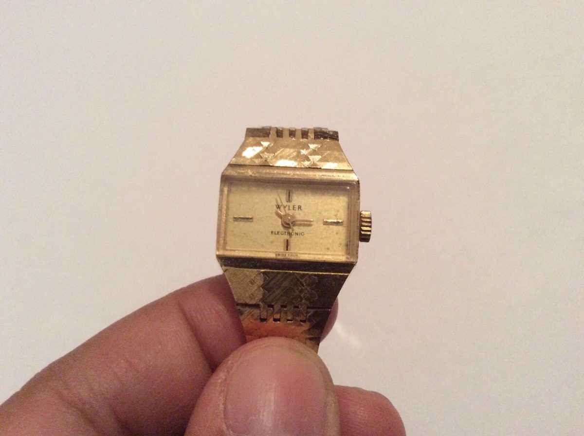 Montre électronique étanche pour homme burkina - Alwafaae shop