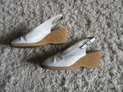 weiße Pumps aus Kork von *jenny by ara* (Größe: 38 / UK: 5 G)