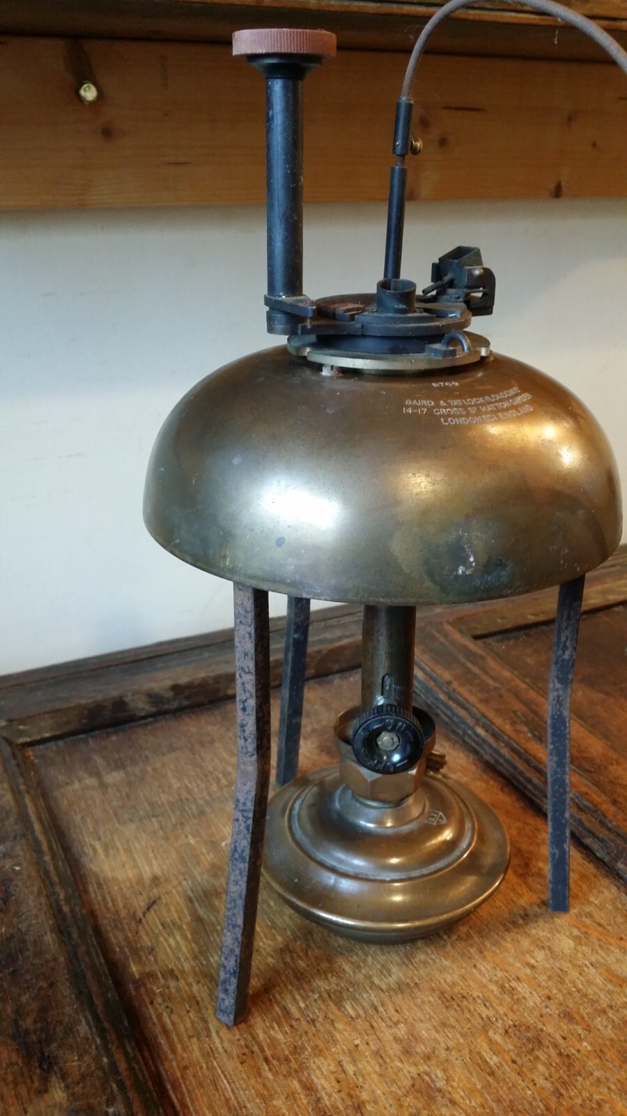 ANTIQUE 1930'S LARGE BRASS FLASH POINT TESTER BAIRD & TATLOCK - CASED LABORATORY