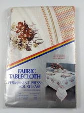 NEW Vintage Retro Floral Round Circular Tablecloth Screenprinted Made in Turkey