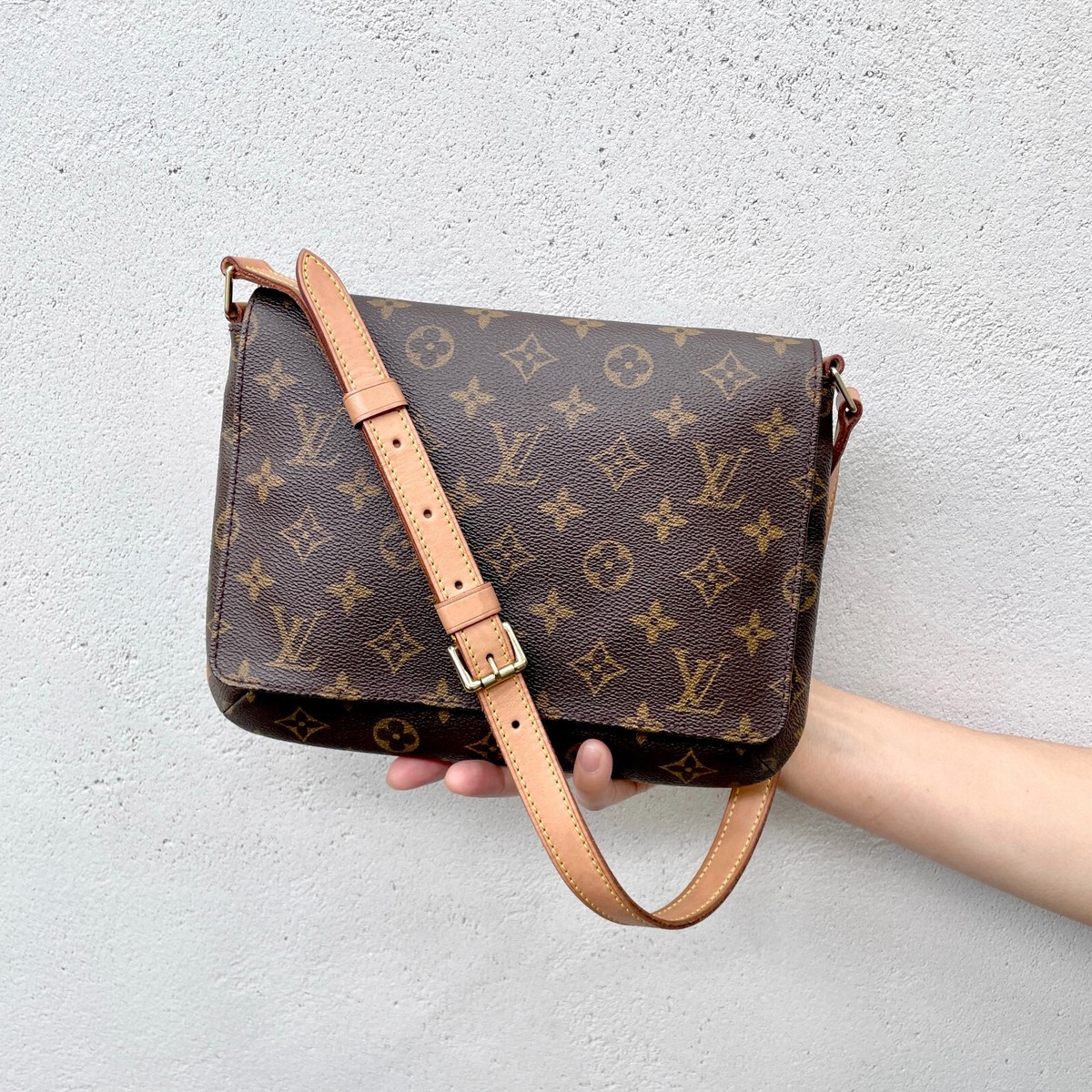 Auth LOUIS VUITTON Brown PVC Small Monogram Musette Tango | eBay