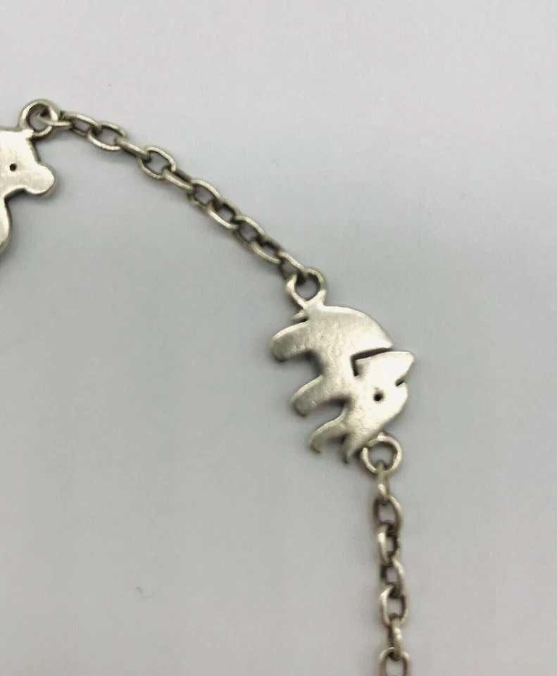 Pulsera con dije de plata de ley estampada Tous pieza preciosa de regalo Foto 3 de 4