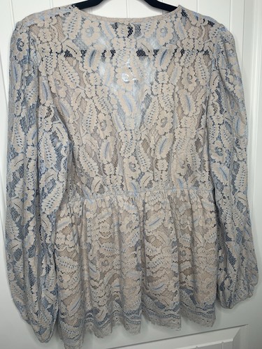 Suzanne Betro Women’s 1X V-neck Peplum Tunic Blue Lace With Tan Undertone Blouse - Picture 9 of 10