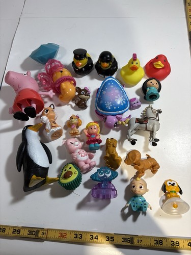 A Lot Of 23 Assorted Plastic Children Toddler Toys