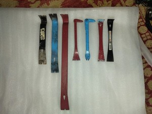 Lot Of Seven Construction Grade Good Nail Pullers And Cat's Paw Pry Bar Flat Ba