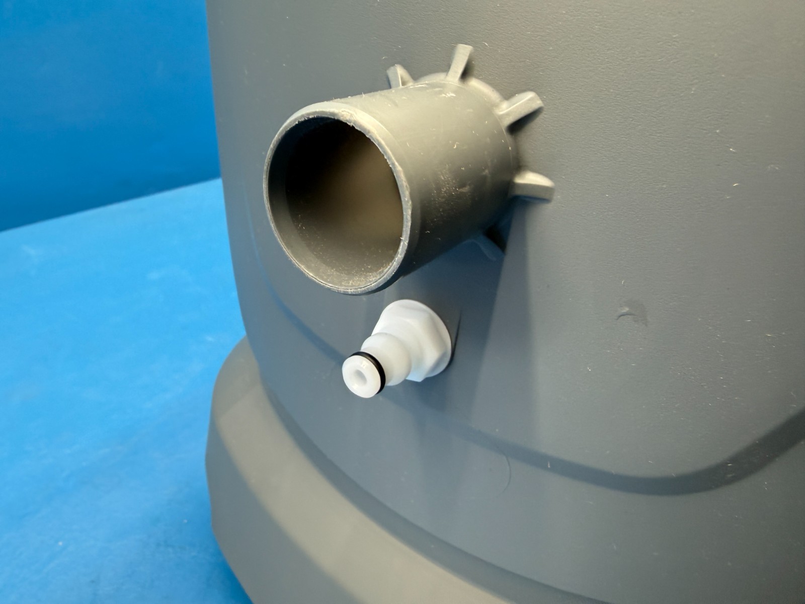 Karcher 1.100-133.0 Puzzi 10/1 120V Single Phase Commercial Carpet Extractor