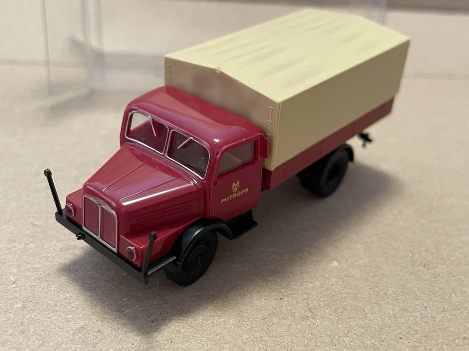 (G-385) Brekina 71508 H0 1:87 IFA LKW Mitropa Pritsche Plane OVP