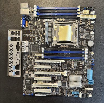 ASUS Z10PA-U8 ATX Mainboard LGA2011-3 DDR4 8 RAM-Slots Dual LAN