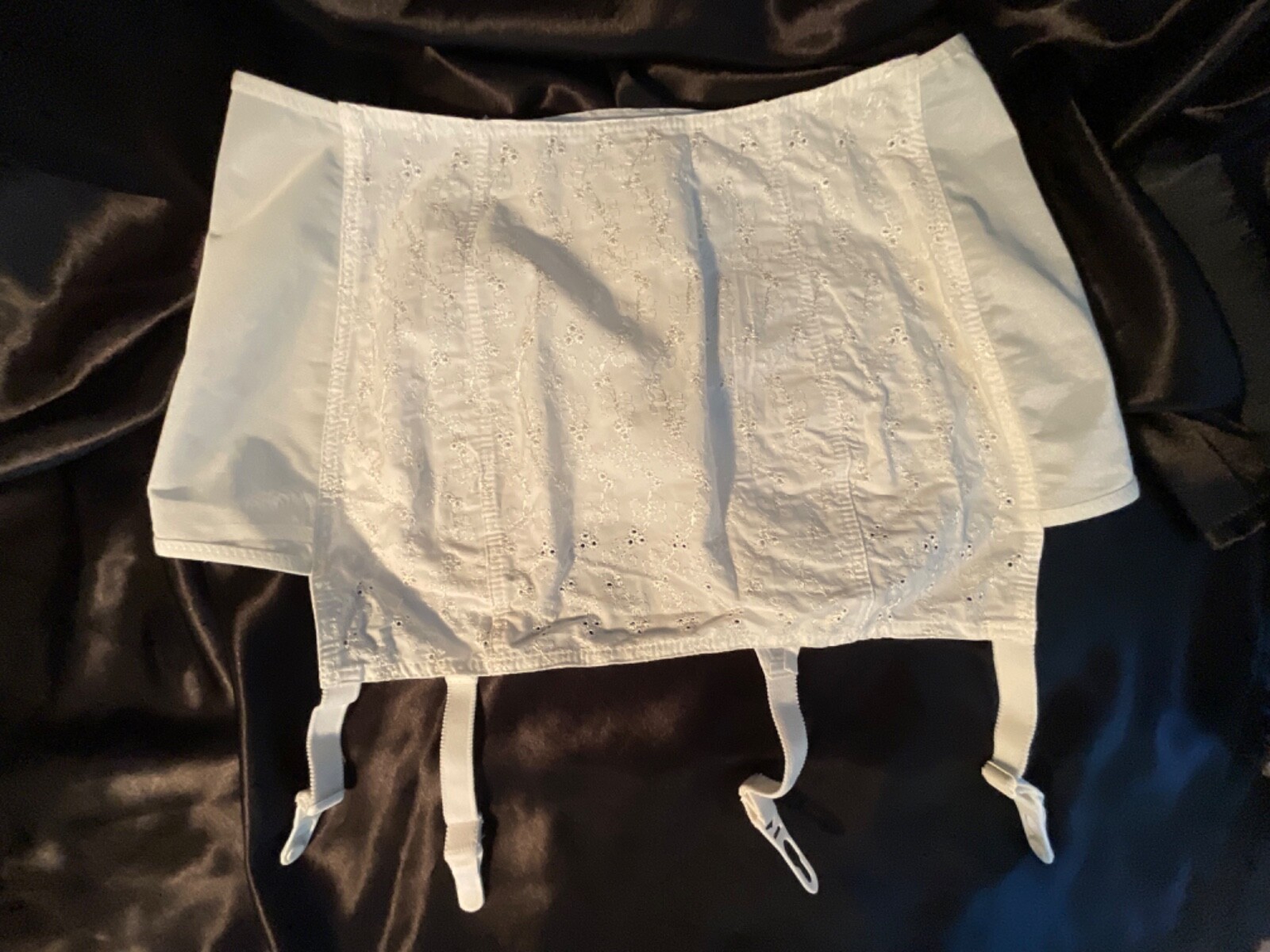 Vintage White Garter Belt  Size 34 - image 1