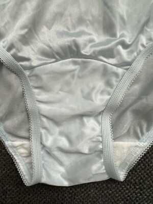 Vanity Fair Underwear Perfectly Yours Traditional Nylon Brief Panties - Foto 9