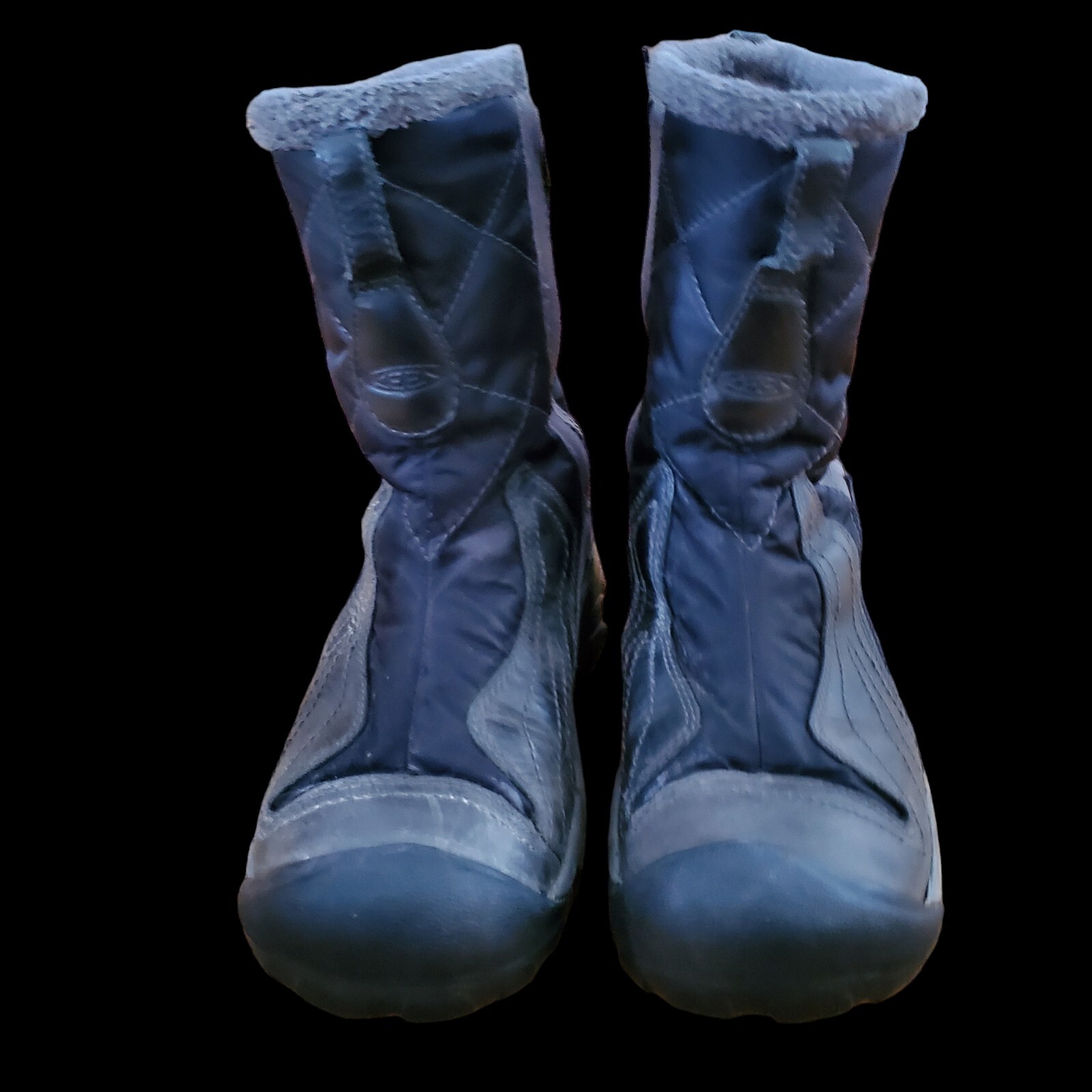 Stivali Keen Betty donna taglia 7 5 zip laterale 200 grammi isolamento nero 5278 Keen Dry