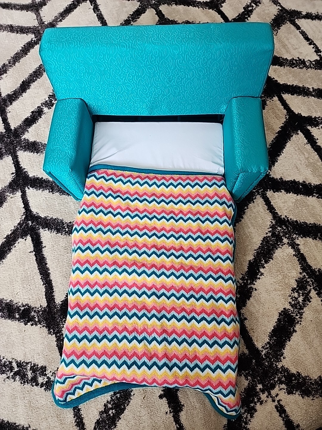 American Girl Doll Maryellen's Sofa Bed No Dog Or Pillows eBay