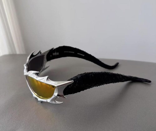 Gentle Monster x Tekken 8 Sunglasses Collaboration Silver/Black 66 - Picture 6 of 8