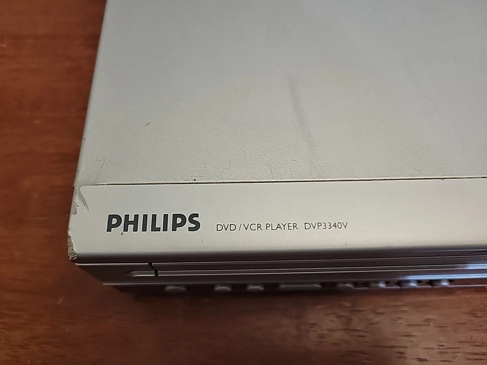 Philips DVP3340V DVD VCR Combo 4 Head VHS DVD Player For Parts Read Description  - Image 4 of 4