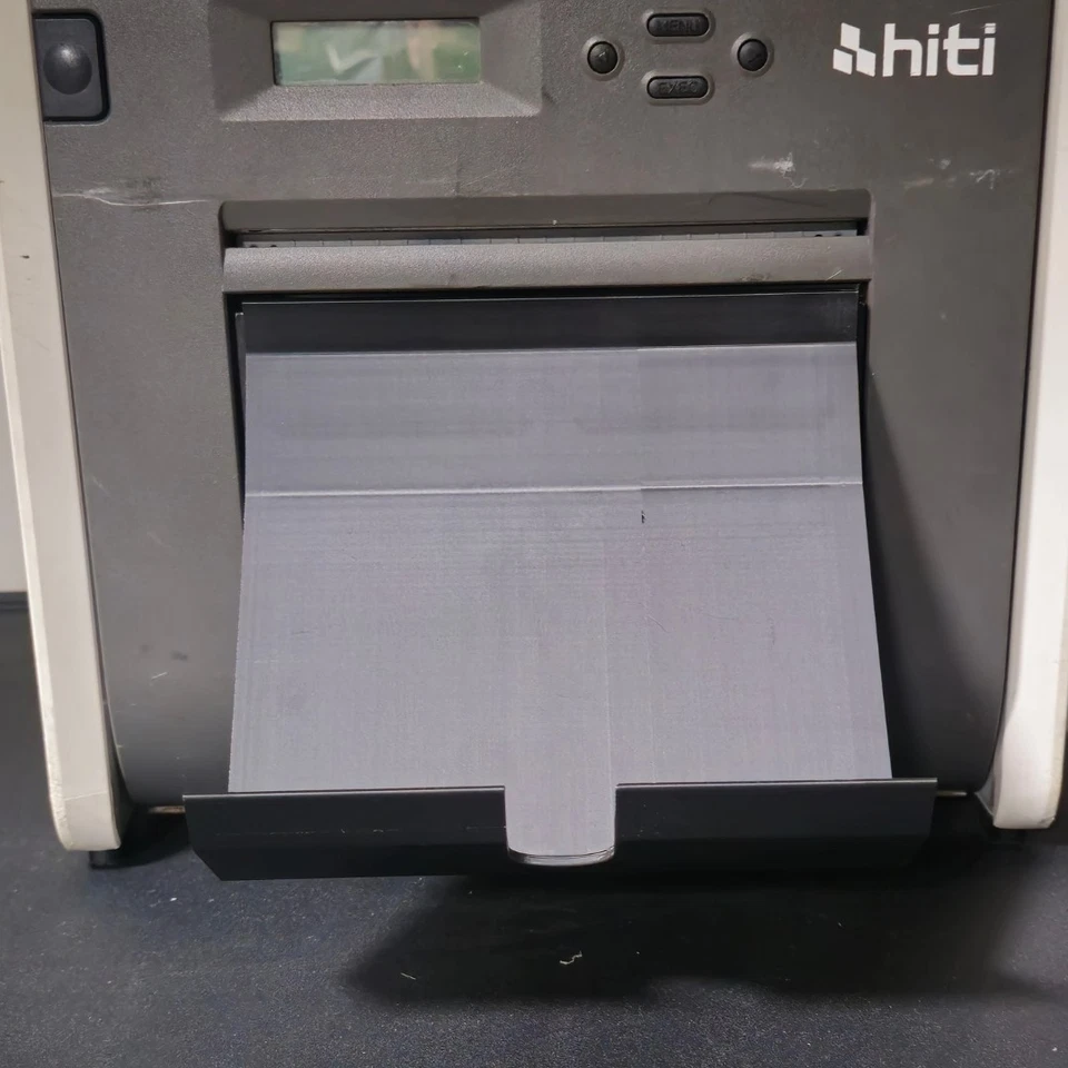 hiti P525L Photo Printer Catcher. Photo Booth - Image 2 of 3