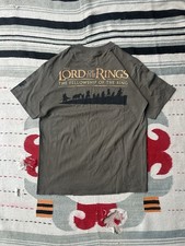 Vintage 2001 Lord Of The Rings The Fellowship Of The Ring Crew T Shirt Men s L