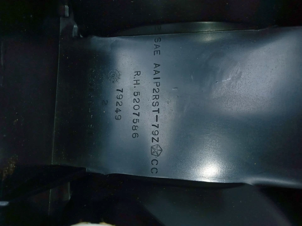 NOS Mopar 1979-81 PLYMOUTH Horizon RH Passenger Side Taillight Housing 5207586 Foto 3 de 4