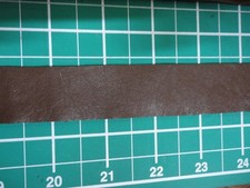 Single 1" strip dark brown smooth leather 0.9mm  (22.5" - 77")  :*BR627