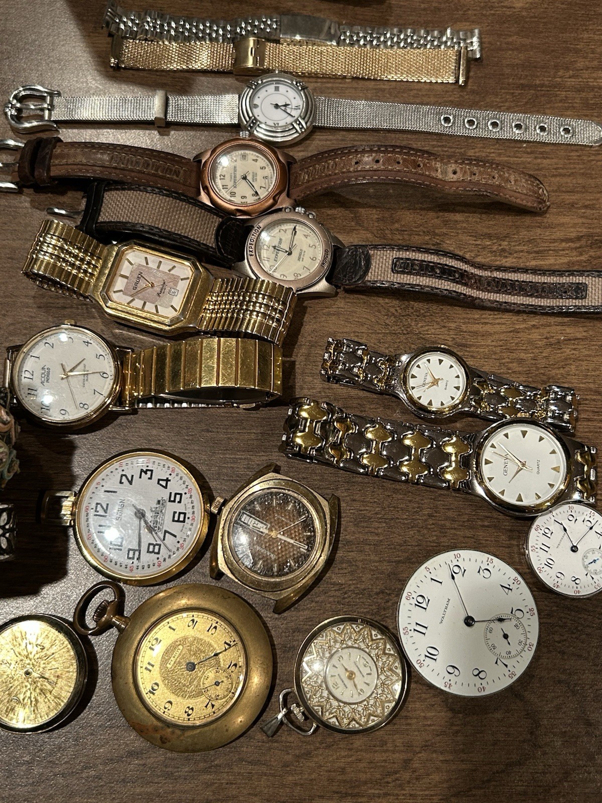 Massive Watch Collection, Various Types - image 11