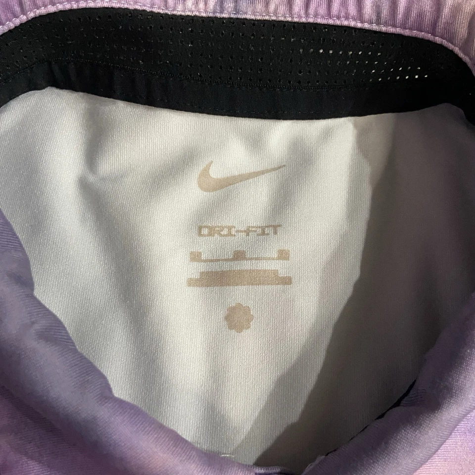 Polo de golf Nike Dri-Fit para hombre XL púrpura rosa estampado abstracto manga corta Foto 2 de 4