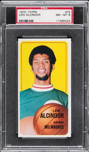 1970 TOPPS #75 LEW ALCINDOR/KAREEM ABDUL-JABBAR PSA 8