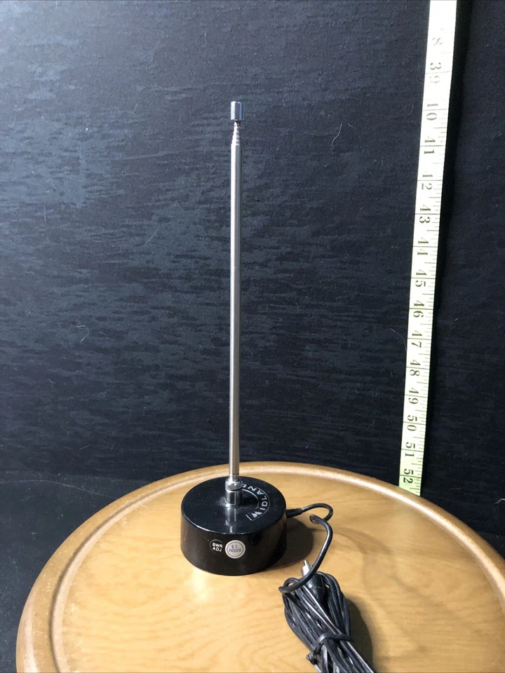 Antena Colapsante Midland 12”-36” Fondo Magnético 100” Cable Adjunto Macho VGA Foto 3 de 4