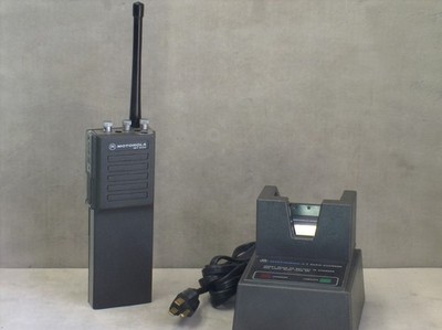 Motorola MT500 VHF Radio US Secret Service Transceiver w/ Battery