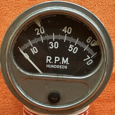 Vintage SUN ELECTRONICS RC-70 TACHOMETER Old Car TRUCK Motorcycle Parts - Repair