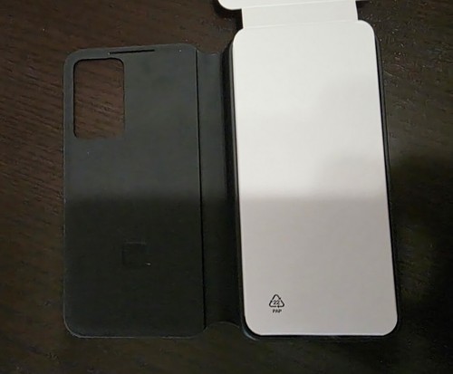 Samsung Galaxy S22 128GB Black Unlocked with flip view cover, screen protectors - Photo 11 sur 12