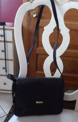 Black shoulder bag style handbag by First Issue | eBay