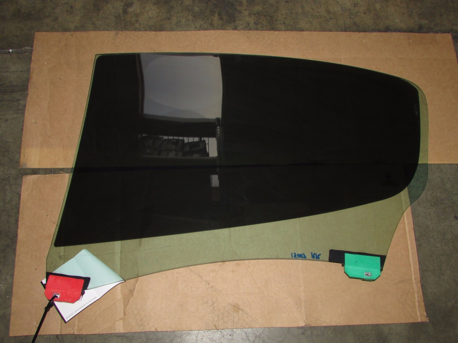 Maserati Quattroporte, RH, Right Rear Door Glass, Window, P/N 66550200