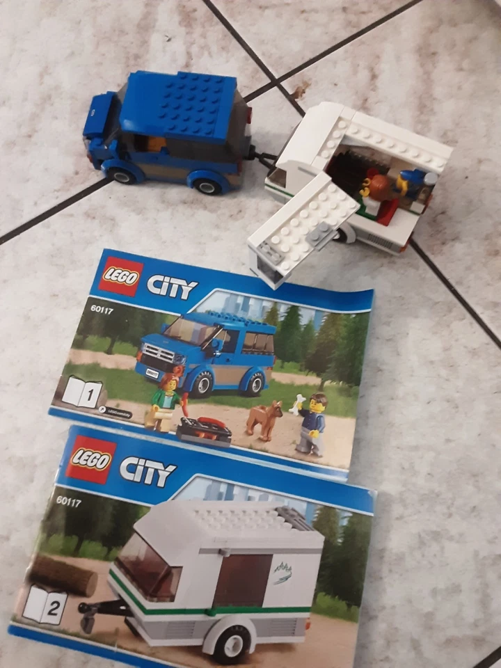 LEGO City 60117 Van & Caravan, foto 4 di 5
