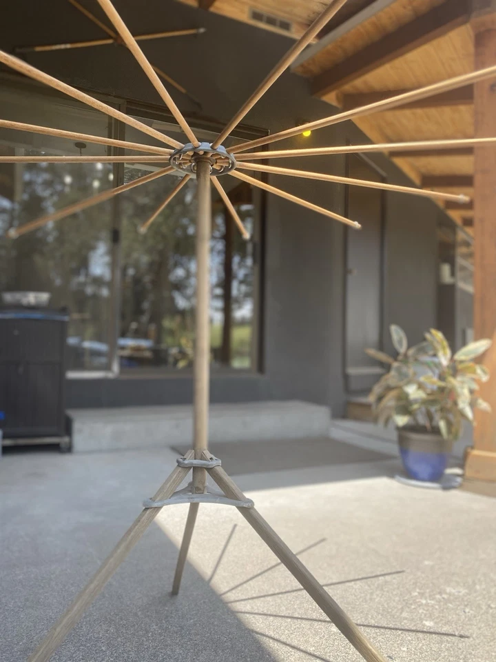 Antique ARTMOORE WOOD & METAL Tripod 12 ARM CLOTHES DRYING RACK FARMHOUSE - Image 3 of 4