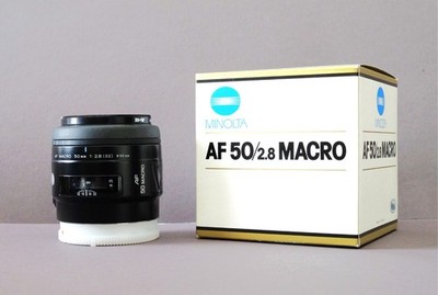 MINOLTA / SONY AF 50 / 2,8 MACRO ; TOP ; A - mount