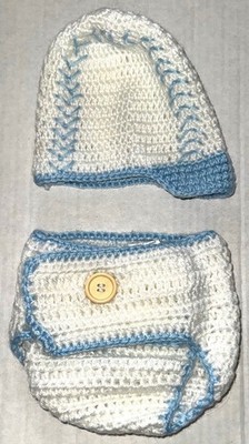 SO ''DORABLE 2 pc crotchet set white/blue BASEBALL motif photo prop size 0-3 mo