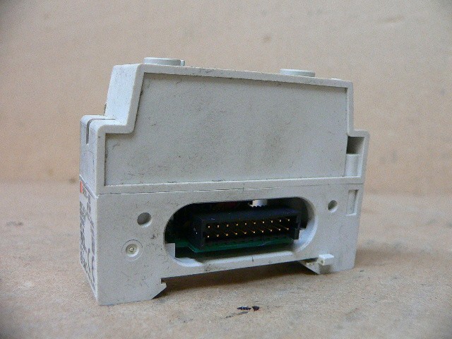 Smc Ex500-Ie3 Ex500ie3 In Block Pnp 2 In M12 Con Smc Ex500-Ie3 Ex500ie3