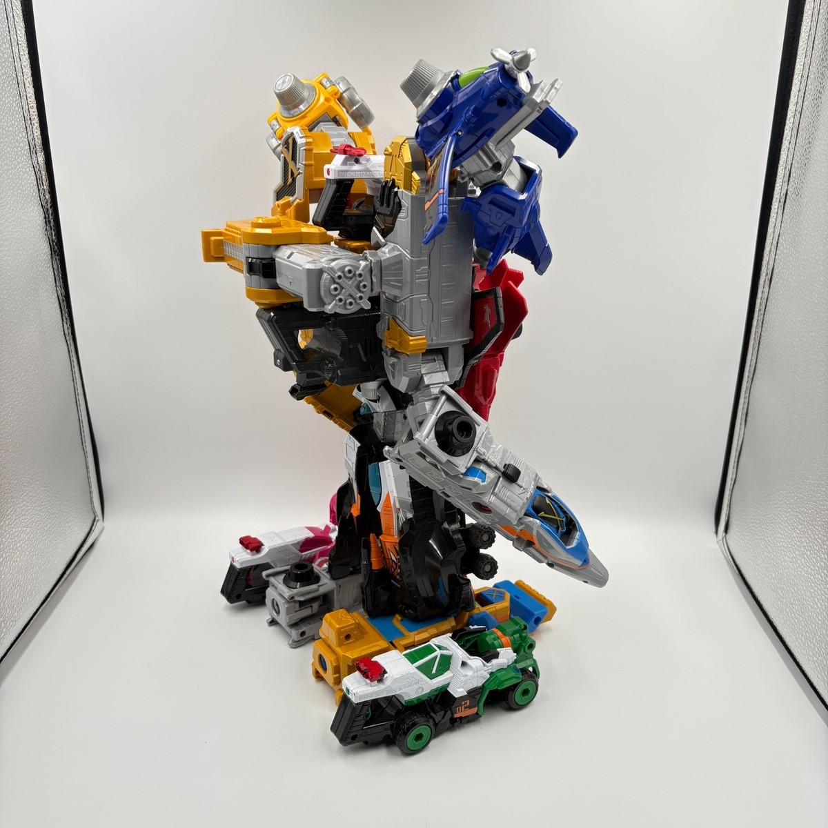 Power Rangers Lupinranger VS Patoranger DX Good Kuru Kaiser VSX