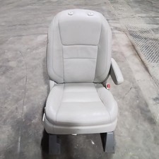 2018 Toyota Sienna Beige Leather Passenger Right Side Front Power Seat Tr Lc42 2018 Toyota Sienna Beige Leather Passenger Right Side Front Power Seat Tr Lc42