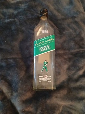 johnnie walker collectors bottle ''the winner''#1