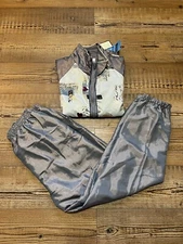 Carolina Colours windbreaker And Pants 2 Piece Set Large 