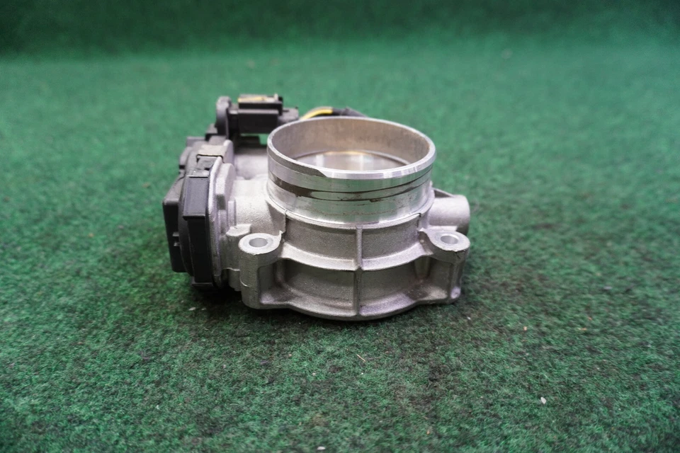 Chevrolet Traverse 2017-2018 carrocería del acelerador 3,6 L 12670981aa OEM Foto 4 de 4