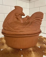 Vintage 1981 Gourmet Topf Terra Cotta Clay Chicken Bakeware Or Cookie Jar