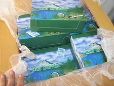 Ashtrays Pocket Purse USA Flag  Portable Metal Cigarette Ashtray CASE Set of 432