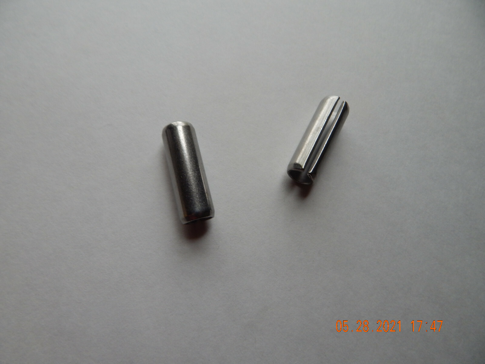 STAINLESS STEEL ROLL PINS 1/2 x 1 1/2" 420 2 PCS. NEW