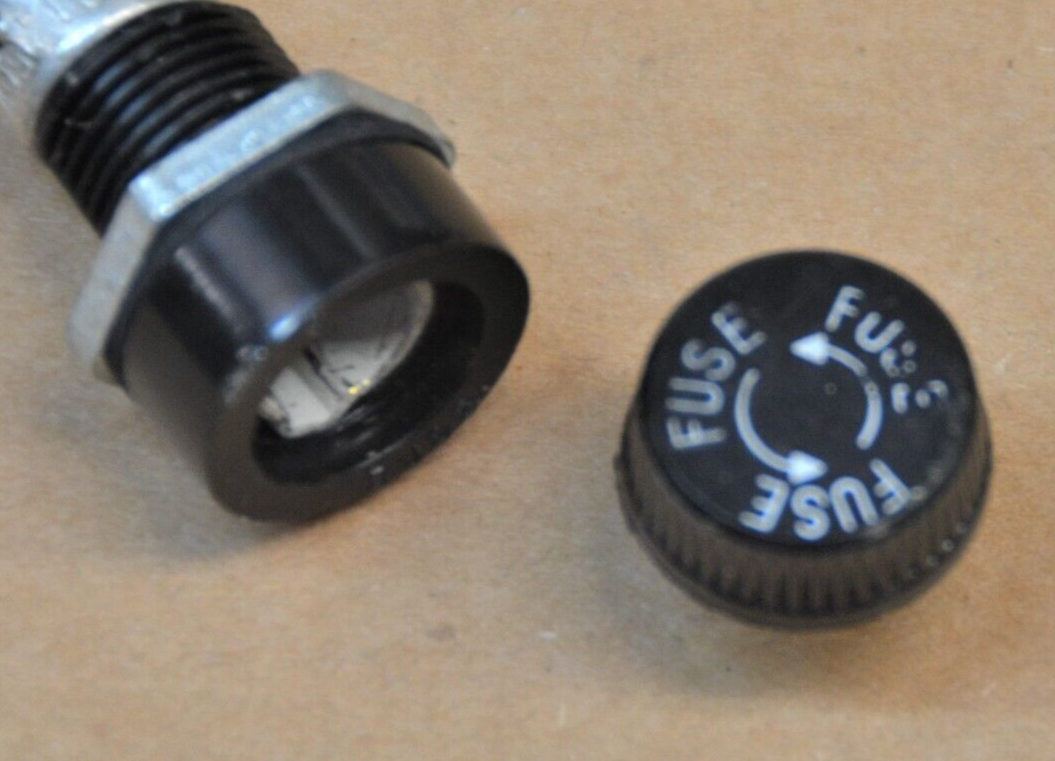 Good Used Buss HKP 15A 250v Panel Mount Fuse Holder for 1/4" x 1 1/4