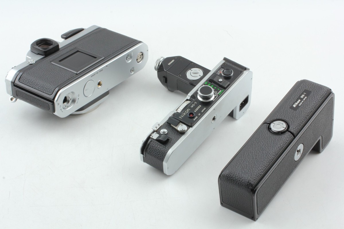 貴重！Nikon F2 35mm Eye Level, MD-2 MB-1付き Excellent5+】 Nikon F2 35mm Film Camera Eye Level DE-1 w