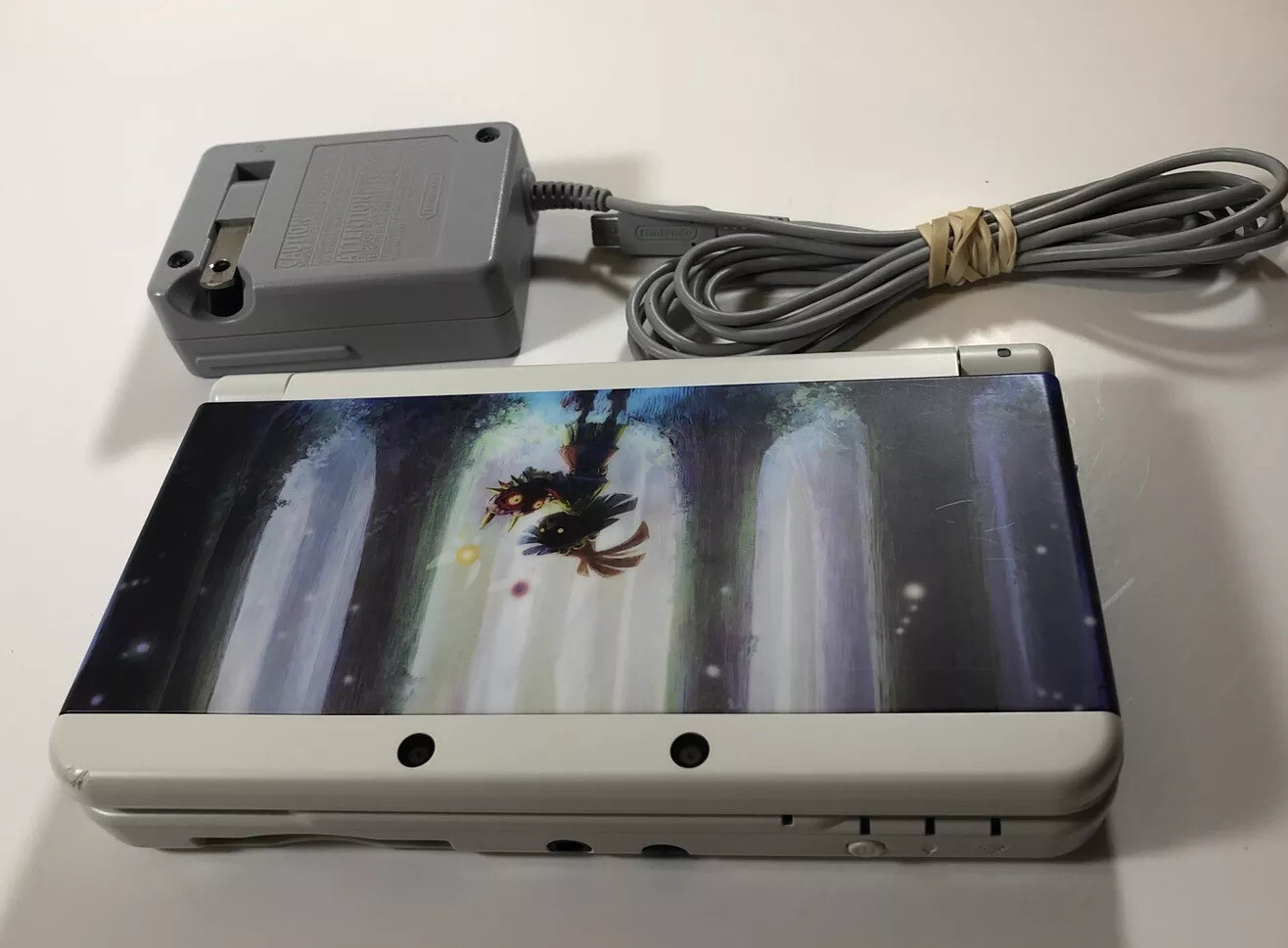 Nintendo New 3DS Black Friday Edition with Majora's Mask faceplate